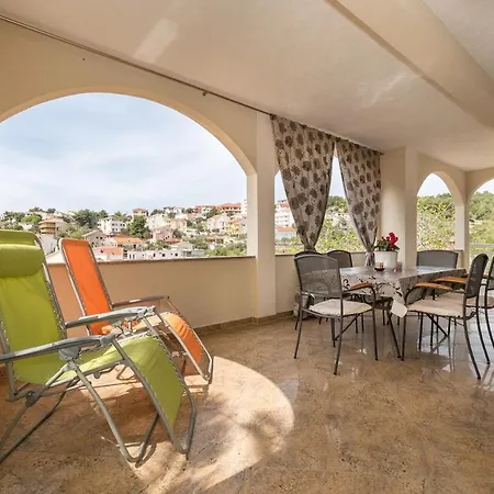 - Mavasnica, Trogir, Ciovo