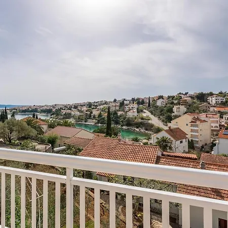 - Mavasnica, Trogir, Ciovo