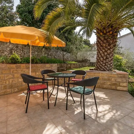 Vila - Mavasnica, Trogir, Ciovo Trogir