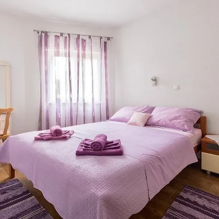 - Mavasnica, Trogir, Ciovo *