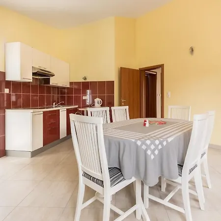 - Mavasnica, Trogir, Ciovo Villa *